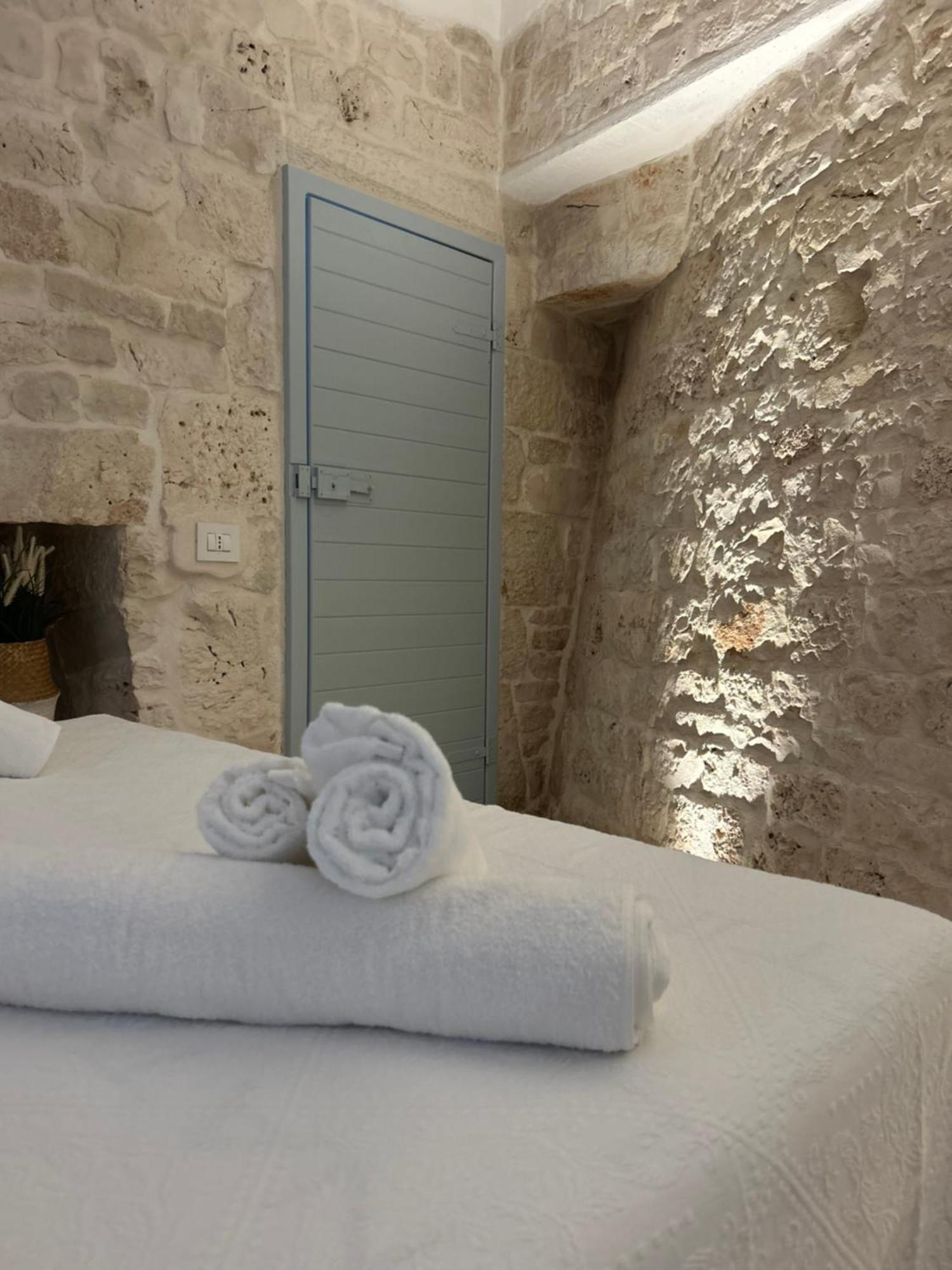 Trulli In Contrada - Monopoli Casa de hóspedes Exterior foto