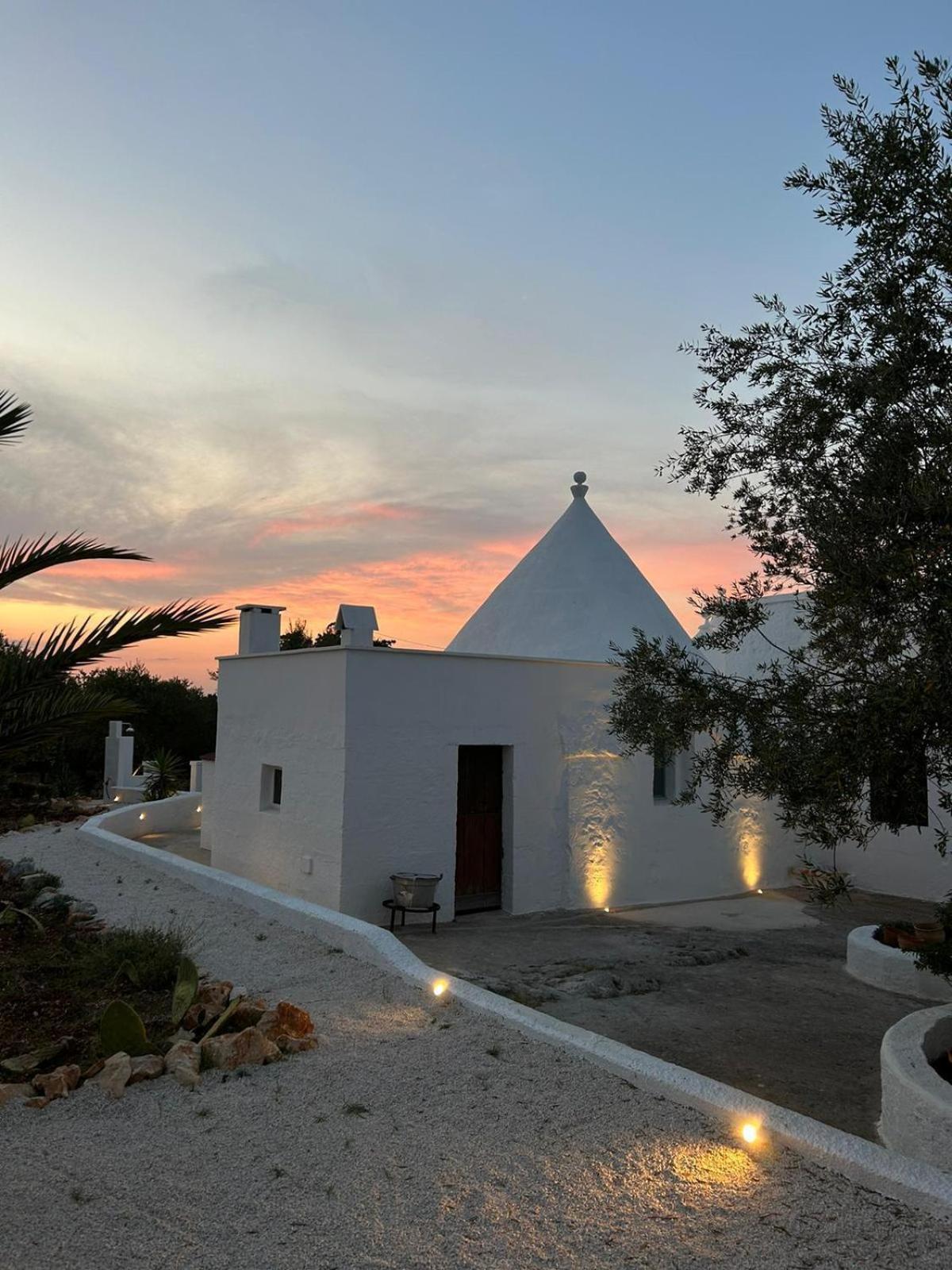 Trulli In Contrada - Monopoli Casa de hóspedes Exterior foto