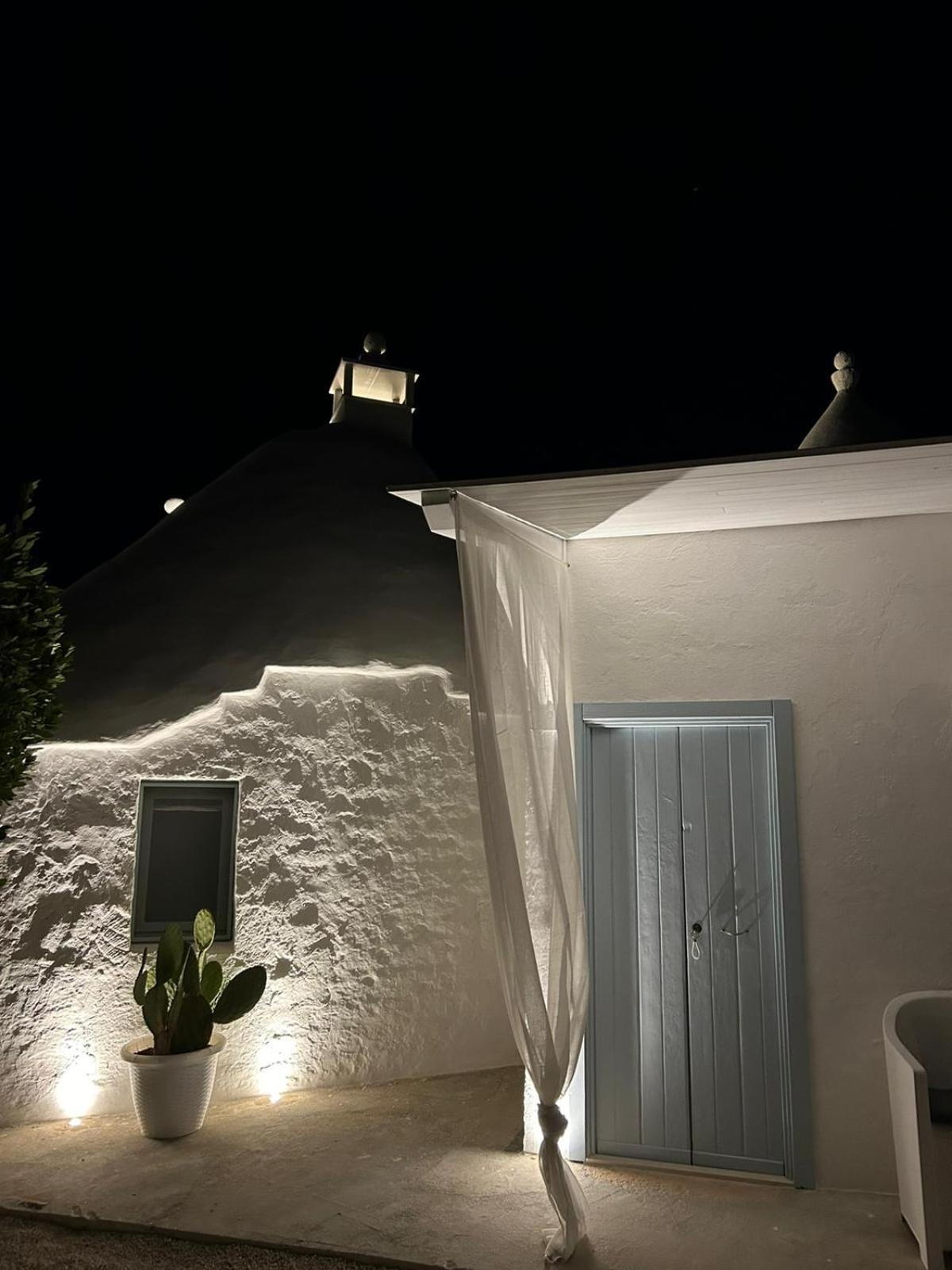 Trulli In Contrada - Monopoli Casa de hóspedes Exterior foto